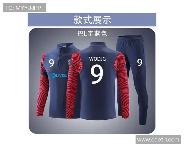 长袖足球衫的时尚搭配与运动性能解析让你在球场上尽显风采